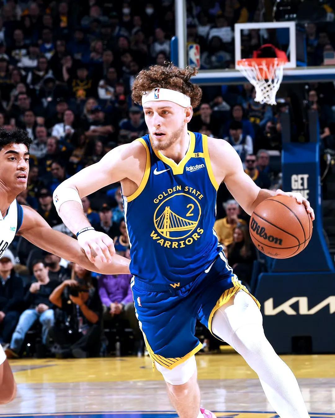 勇士王牌球员创赛季得分新高，媒体热捧，具有进行觉得图片因此.