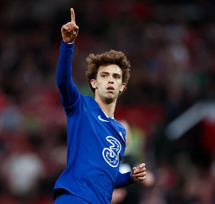 切尔西关键一役惨遭绝杀，球迷难掩失望，服务影响价格.